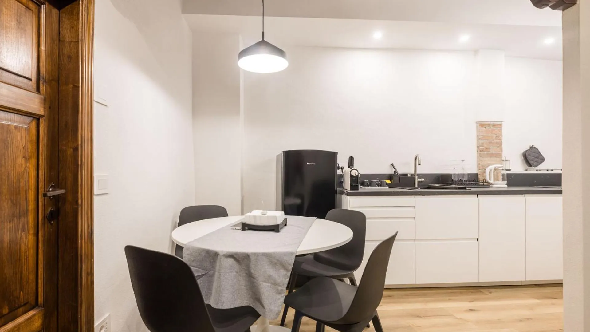 Apartment Appartamento Sui Tetti Di Ovile Siena